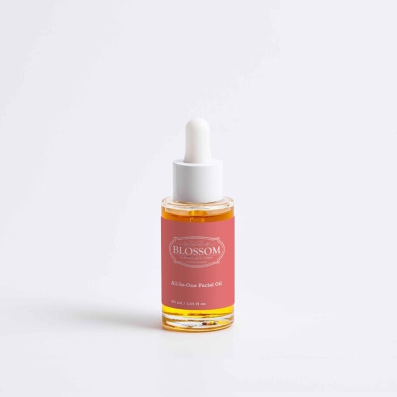 Blossom All-In-One Facial Oil, Designed from the UK Size: Fixed Size Weight: 0.00KG
