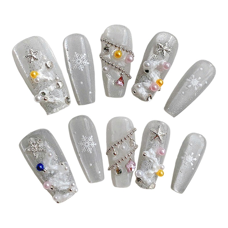 White Fake Nails with Christmas Tree Decor Ultra-flexible Long Lasting Fake