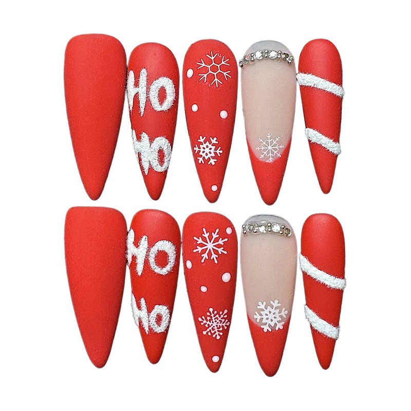 10PCS Christmas Artificial Nails with Hand-Painted Holiday Pattern for Women